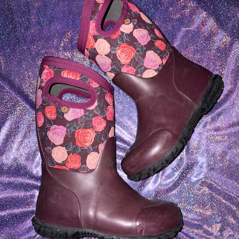 Bogs Floral Rose Print Boots